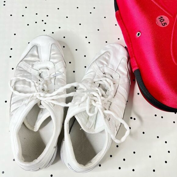 📣 NFINITY 📣 evolution cheerleading shoes size 10,5 👟 10 1/2 cheer number 3️⃣ - Picture 4 of 8